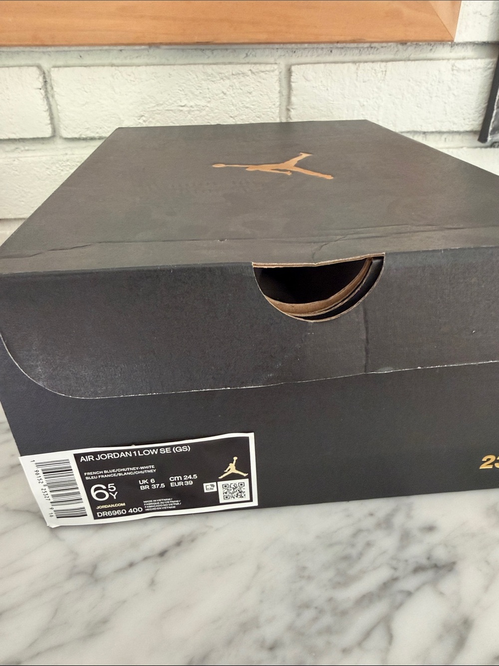 Jordan Kids Sneaker Box in Black and Gold